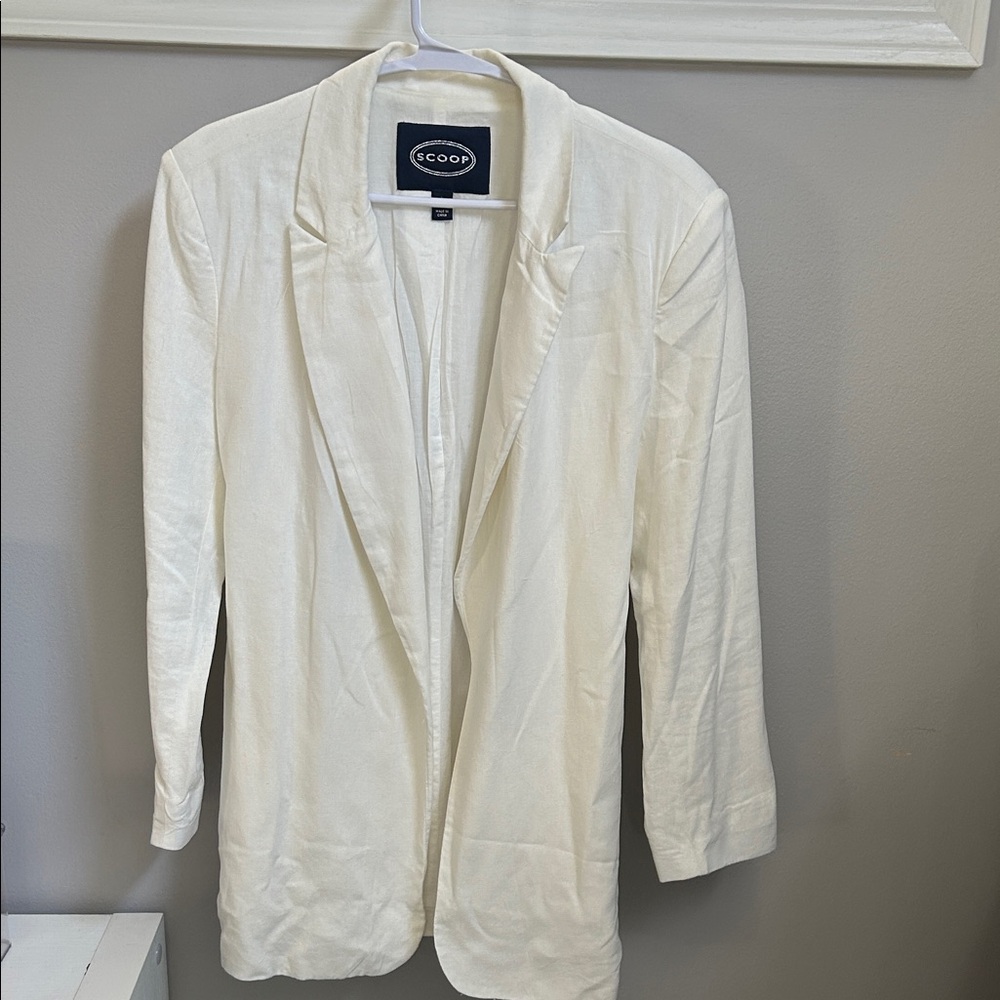 Scoop Women's white linen Blazer